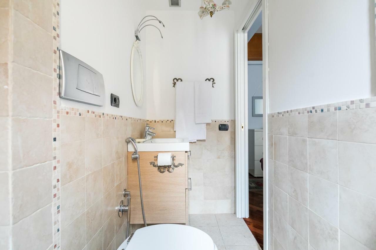 Vacanza Romana Guesthouse Eksteriør billede