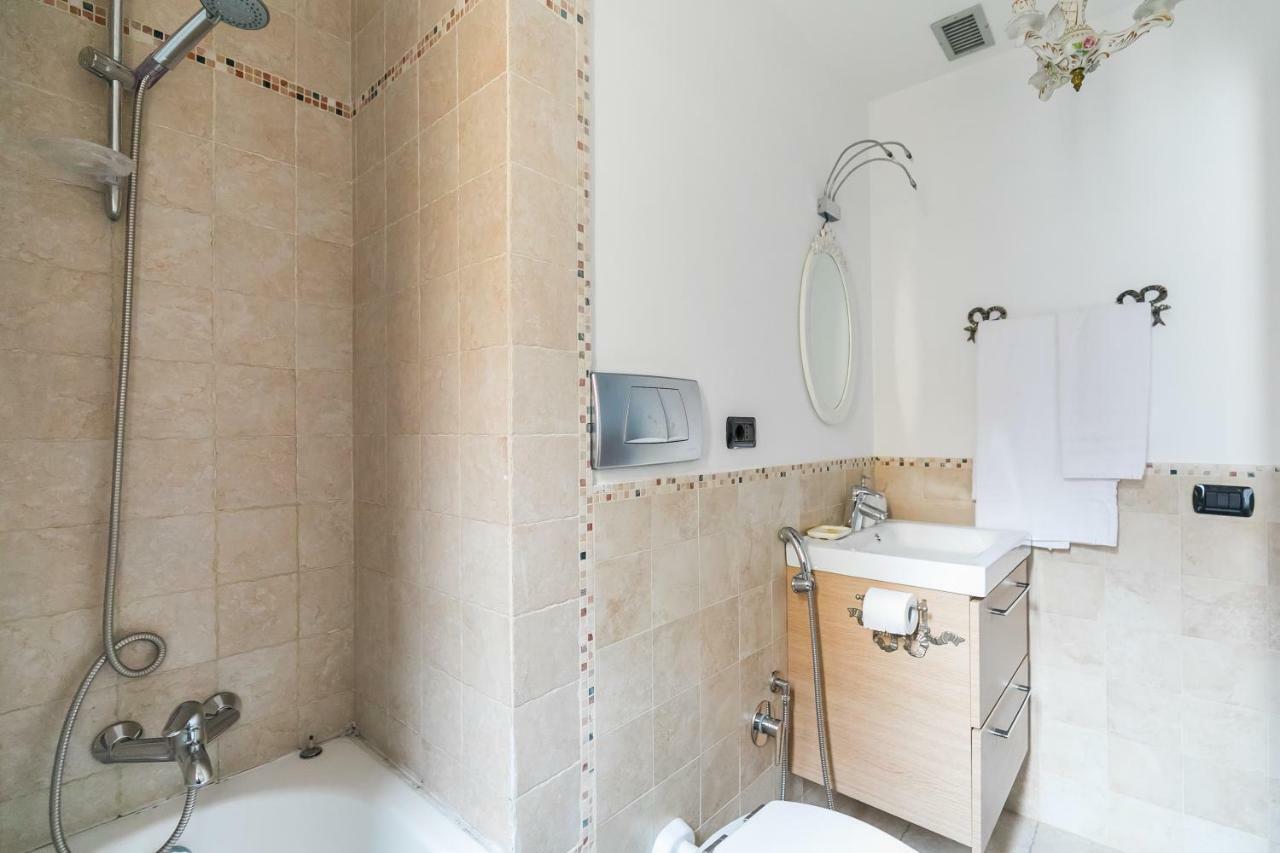 Vacanza Romana Guesthouse Eksteriør billede